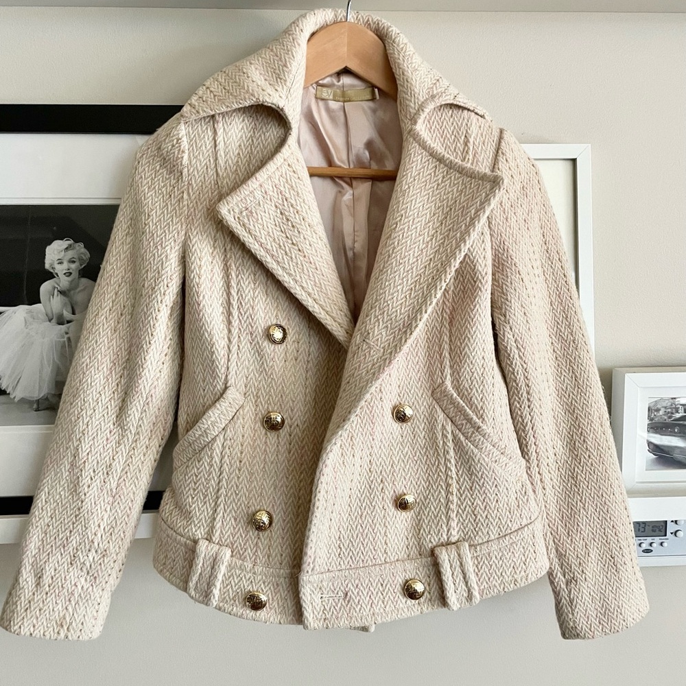 Sold -Women's Beige Tweed Jacket - Picture 4 of 6